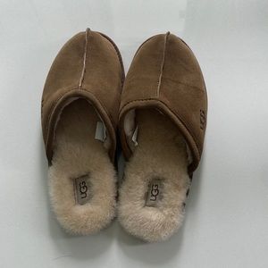 Ugg, brown and white, US 10